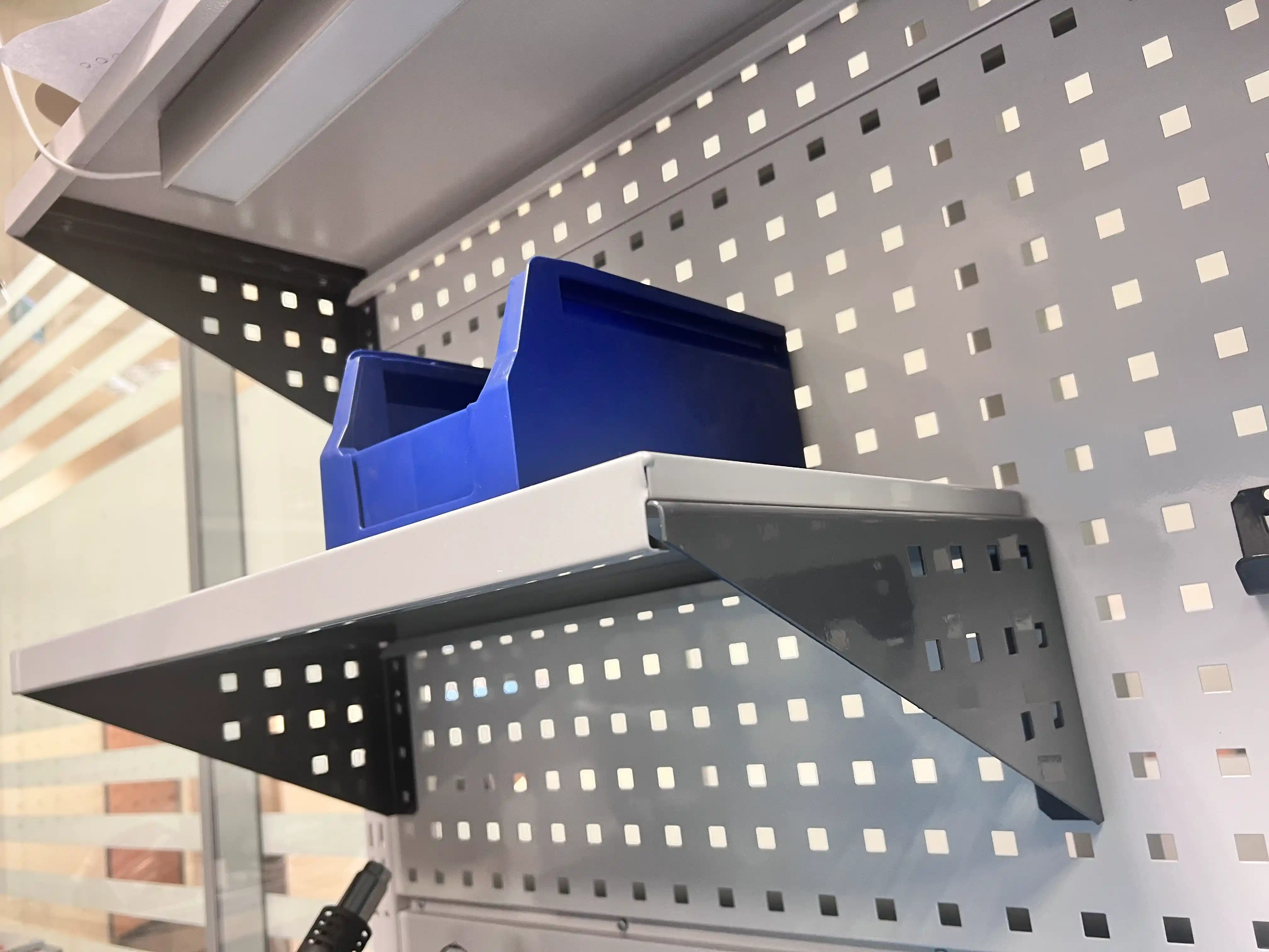 CTR 1402.S7L6.4-1 Верстак слесарный 1670x1393x743 мм