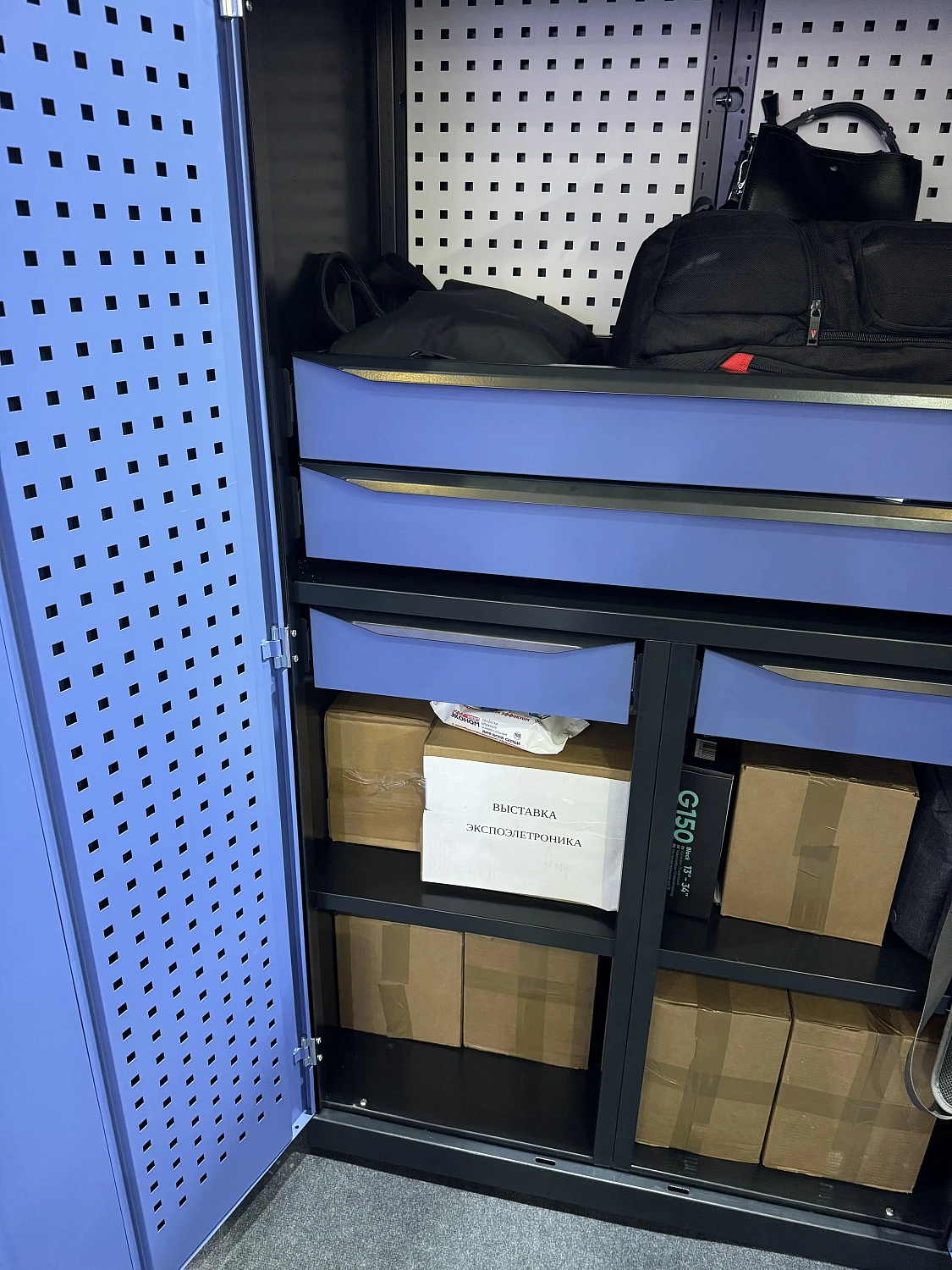 SPC 182.2B.10S Шкаф антистатический 1800x1000x500 мм