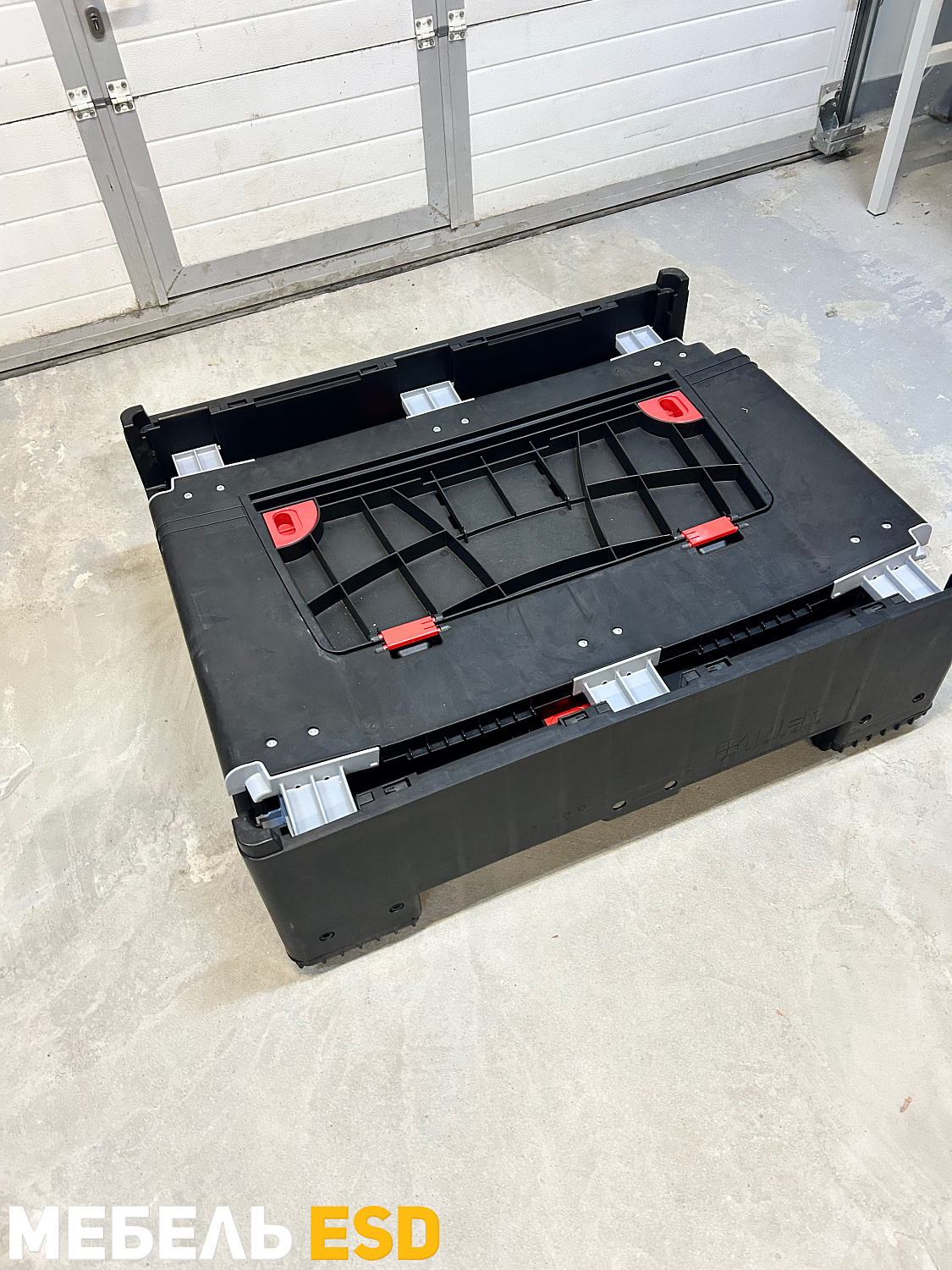 Складной ящик Bigbox с ESD-защитой на ножках